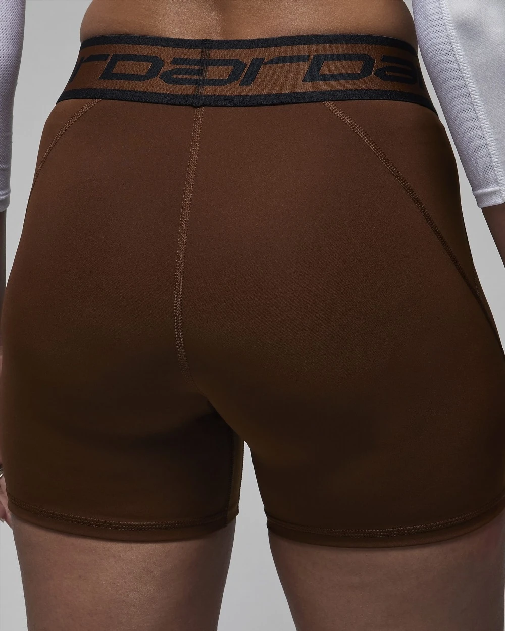 Лосіни жіночі Jordan Sport Wmns 5" Shorts Cacao Wow (FB4623-259) — фото 5