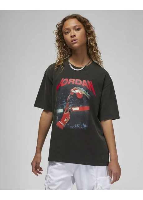Футболка жіноча Jordan Graphic T-Shirt (FB5137-010) — фото 3