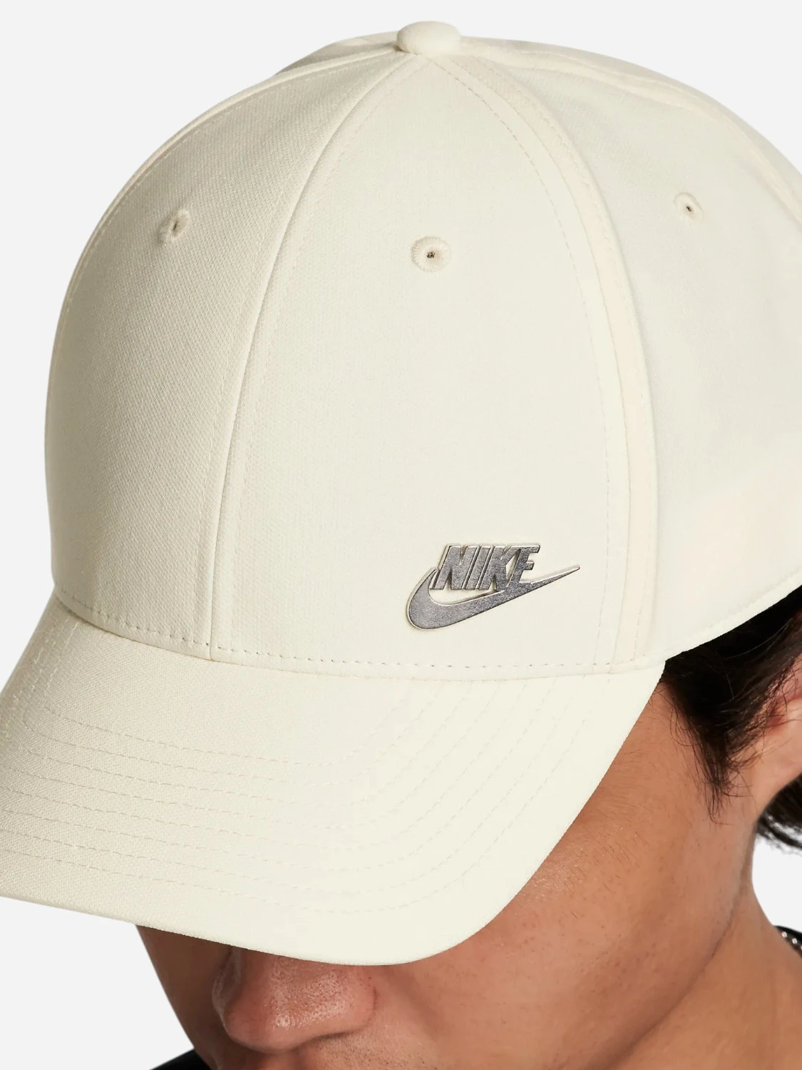 Кепка Nike Dri-Fit Club Metal Logo (FB5371-113) — фото 6