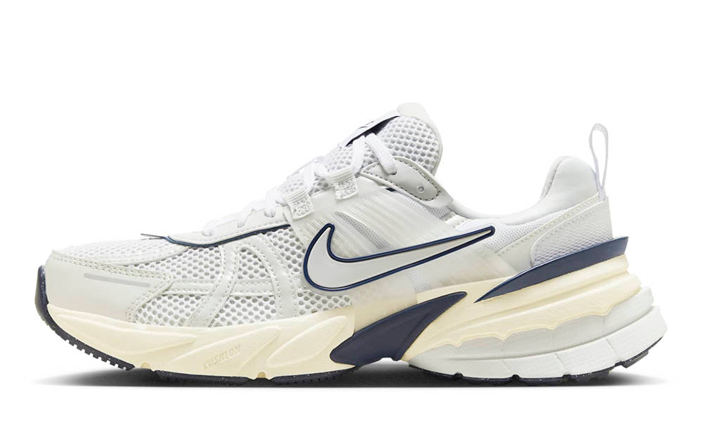 Кросівки чоловічі Nike Runtekk “Summit White Llic Silver’‘ (FD0736-102) — фото 1