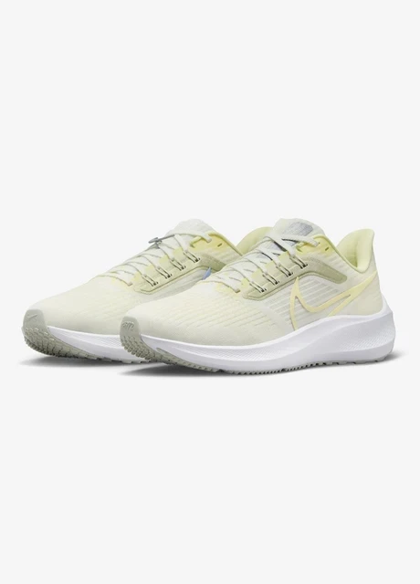 Кросівки для бігу жіночі Nike Wmns Air Zoom Pegasus 39 (FD0796-100) — фото 3