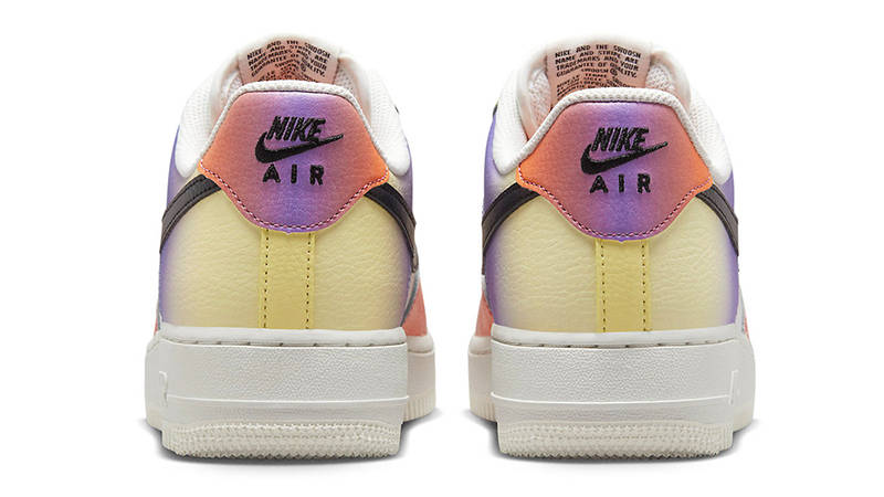 Кросівки жіночі Nike Air Force 1 (FD0801-100) — фото 5