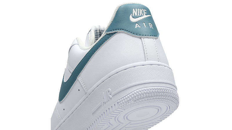 Кросівки чоловічі Nike Air Force 1 07 White (FJ4146-114) — фото 5