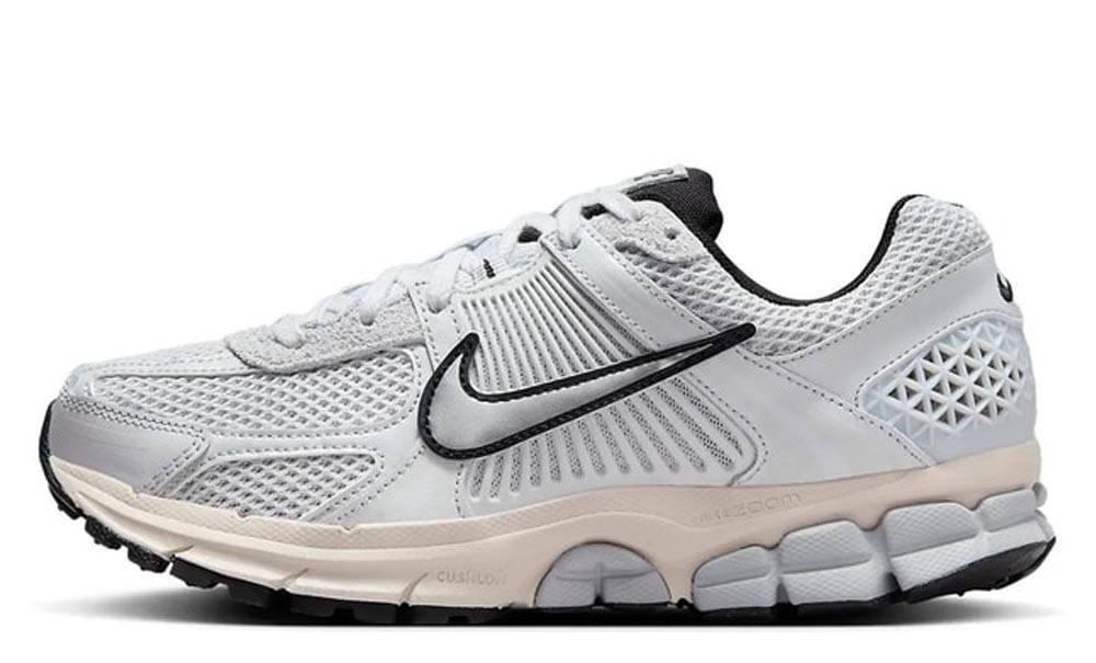 Кросівки жіночі Nike Wmns Zoom Vomero 5 White (FN6742-002) — фото 1