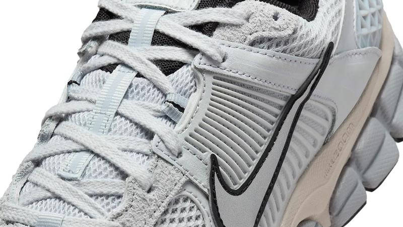 Кросівки жіночі Nike Wmns Zoom Vomero 5 White (FN6742-002) — фото 6