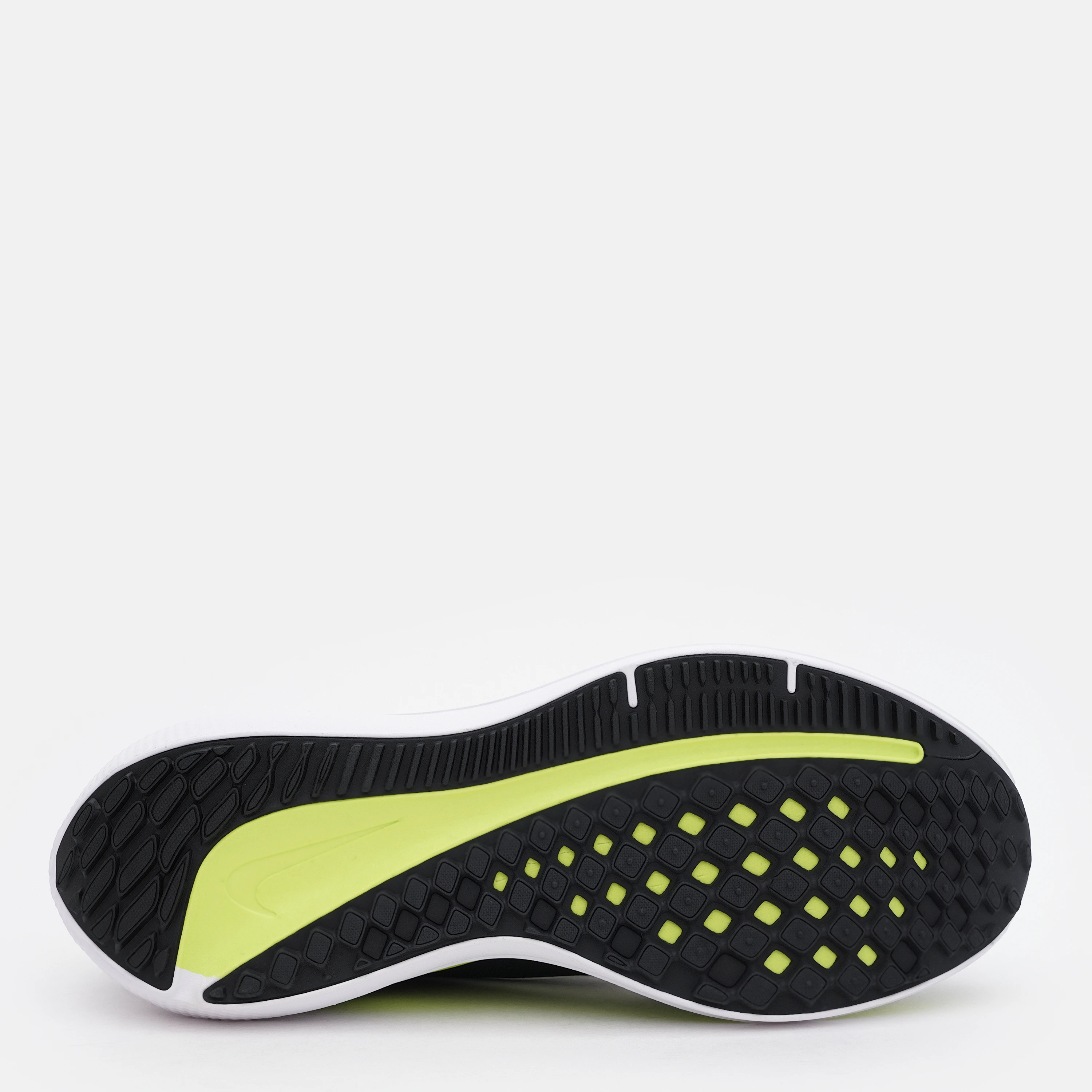 Кросівки для бігу чоловічі Nike Winflo 10 (FN6825-010) — фото 7