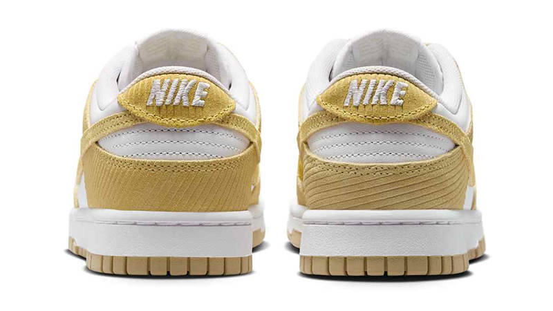 Кросівки жіночі Nike Wmns Dunk Low 'Alabaster Corduroy' — фото 5