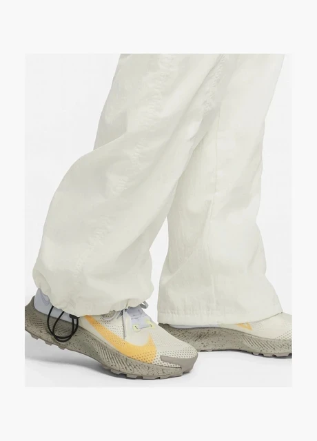 Брюки жіночі Nike Sportswear Woven Cargo Pants White (FN7696-020) — фото 7