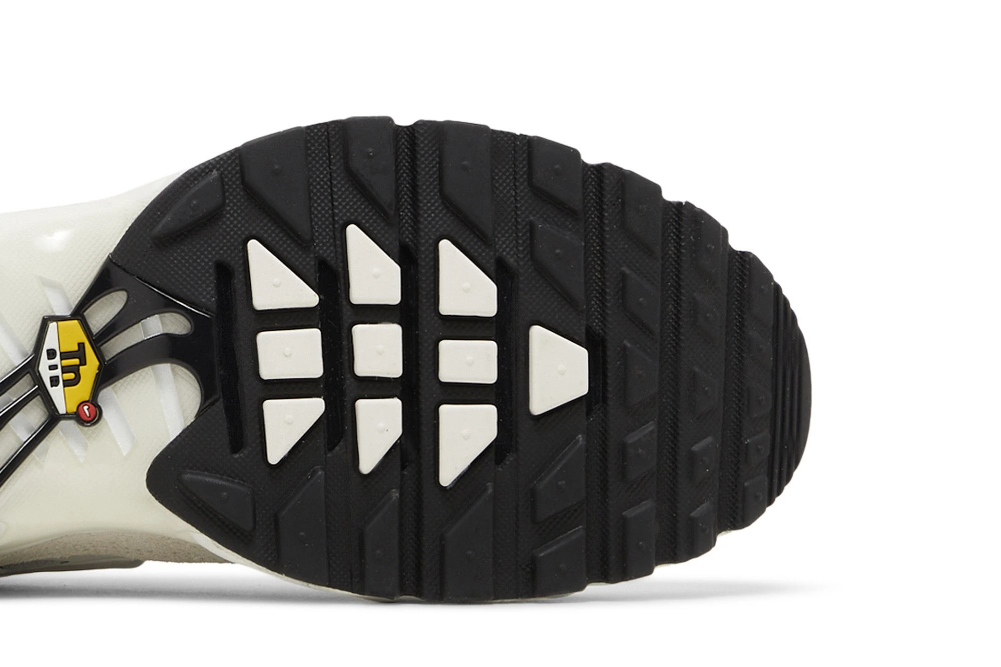 Кросівки чоловічі Nike Air Max Plus Utility (FN7813-001) — фото 6