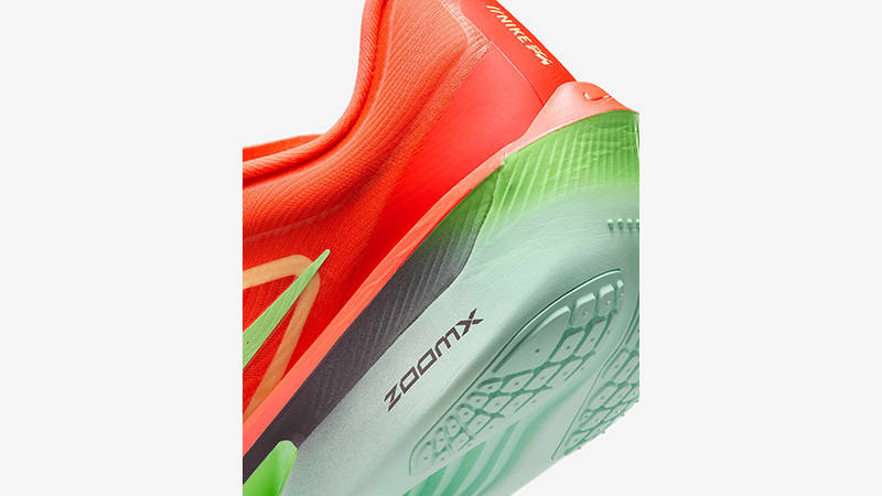 Кросівки чоловічі Nike Zoom Fly 6 (FN8454-601) — фото 7