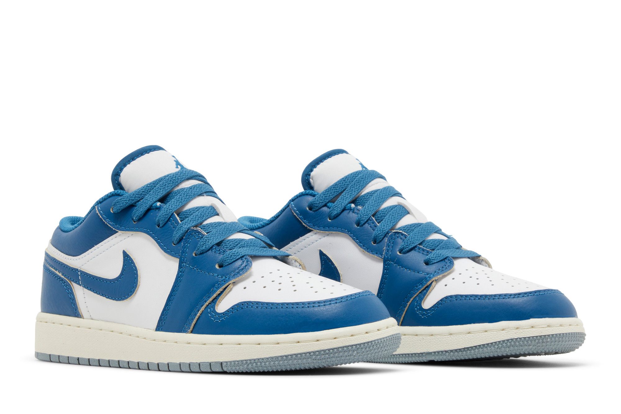 Кросівки дитячі Air Jordan 1 Low SE GS 'Seafoam' — фото 9