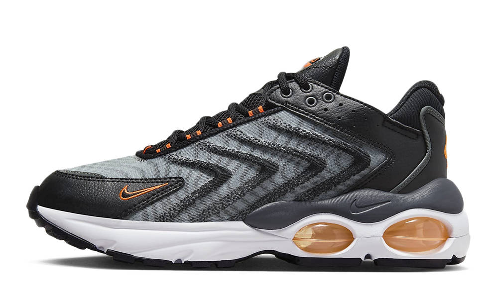 Кросівки чоловічі Nike Air Max Tw Next Nature (FQ2437-001) — фото 1