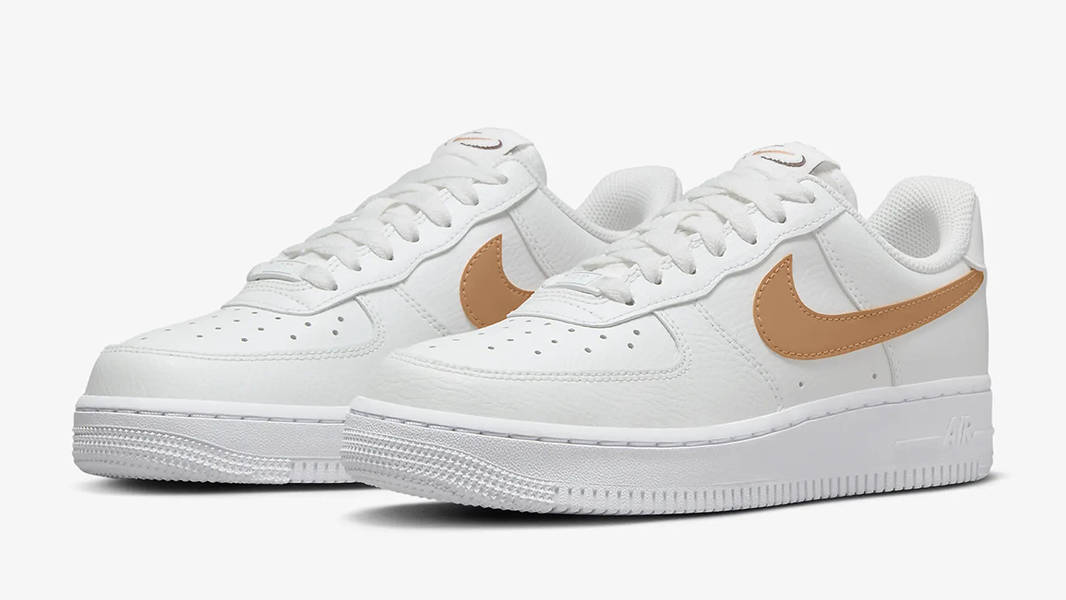Кросівки жіночі Nike Air Force 1 07 (FQ2742-101) — фото 3