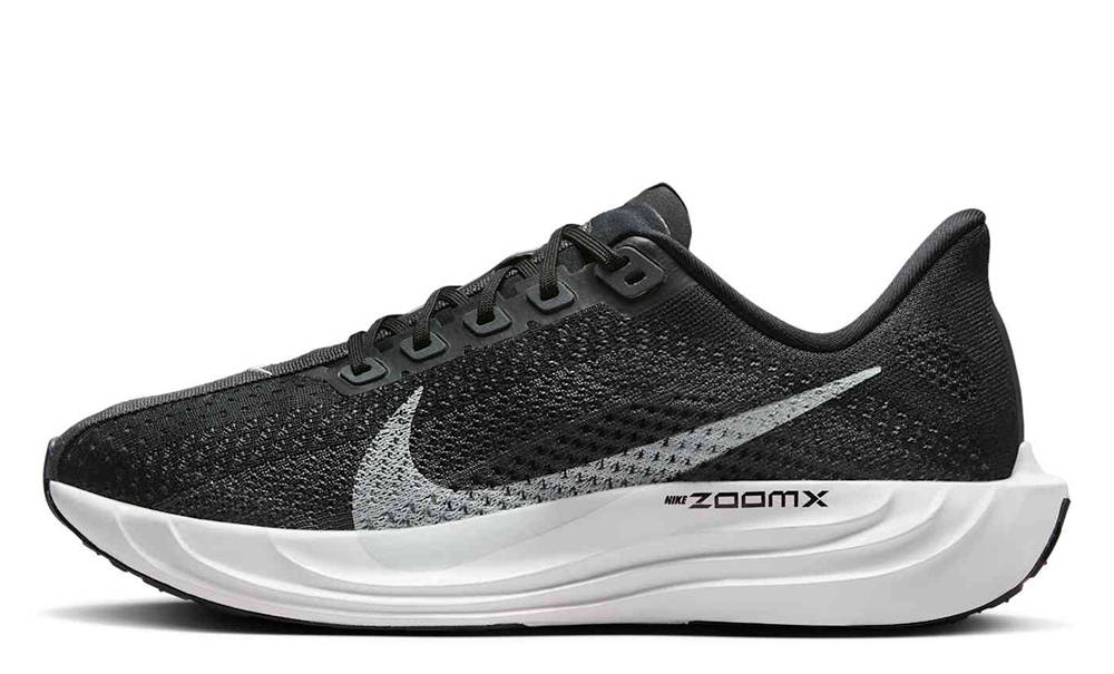 Кросівки жіночі Nike Pegasus Plus Road Running Shoes White (FQ7261-001) — фото 1