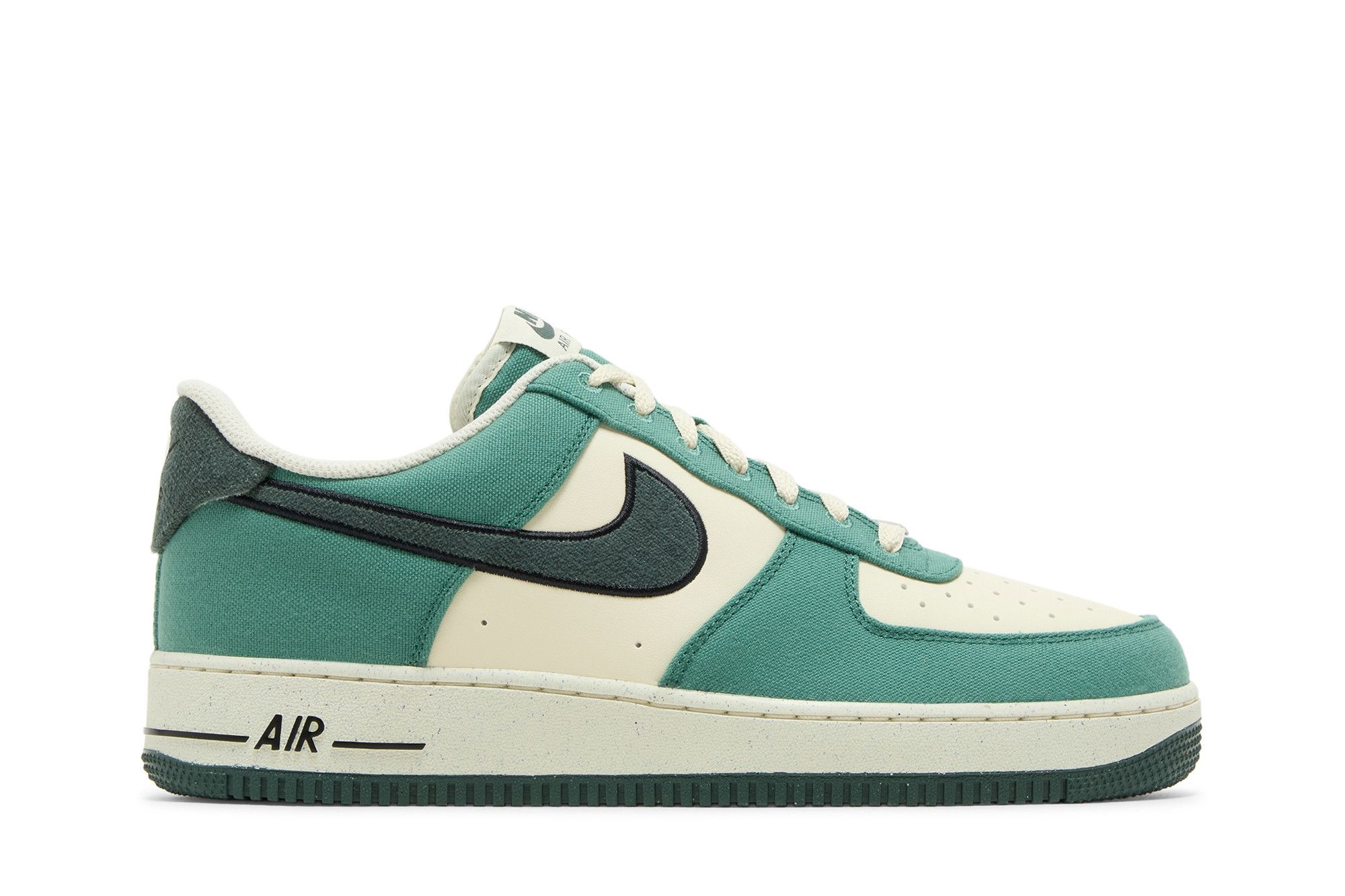 Кросівки чоловічі Nike Air Force 1 '07 Lv8 1 (FQ8713-100) — фото 1