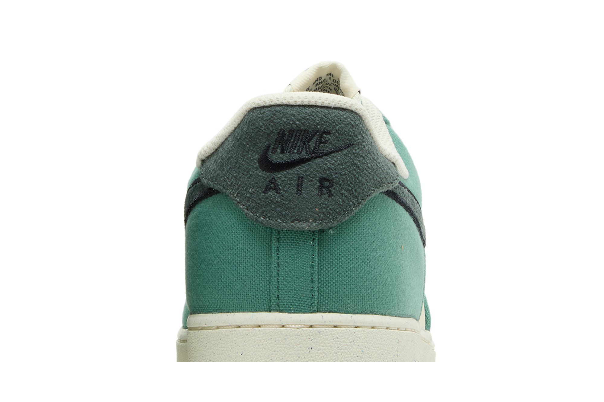 Кросівки чоловічі Nike Air Force 1 '07 Lv8 1 (FQ8713-100) — фото 8