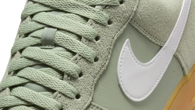 Кросівки чоловічі Nike Air Force 1 07 Lv 8 (FQ8714-300) — фото 6