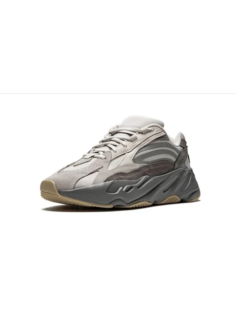 Кросівки чоловічі Adidas Yeezy Boost 700 V2 Grey (FU7914) — фото 6