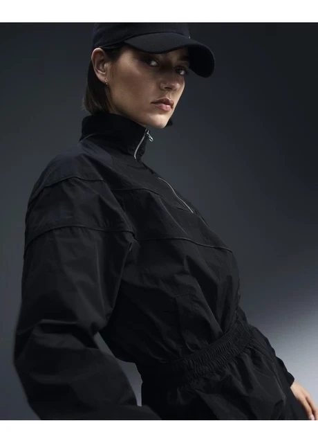 Вітровка жіноча Nike Windrunner Black (FV6304-010) — фото 5