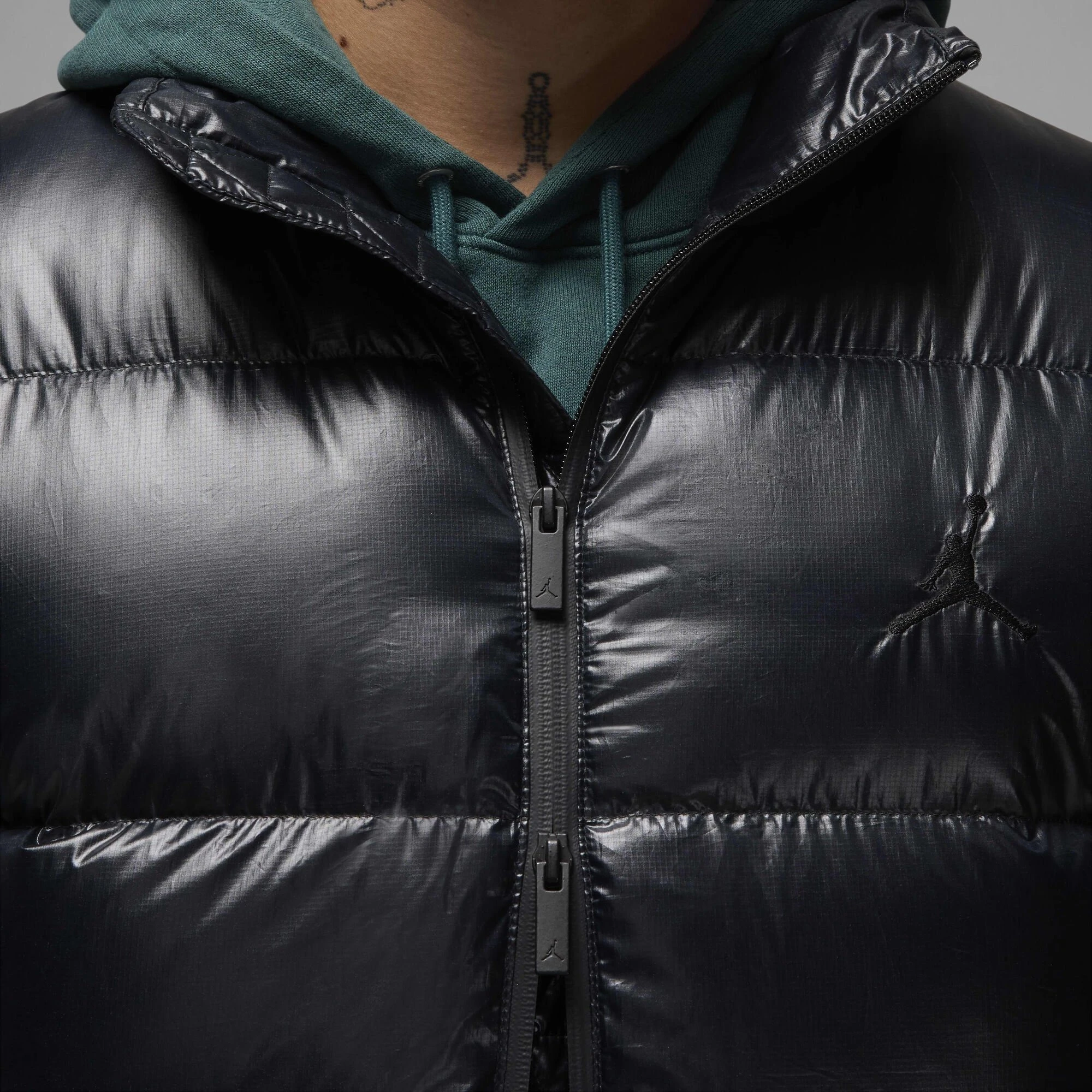 Жилетка чоловіча Jordan Air Flight Down Vest (FV7273-222) — фото 3