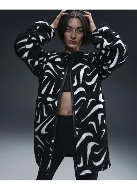 Куртка жіноча Nike Sportswearloose Jacket Black (FV8025-010) — фото 3