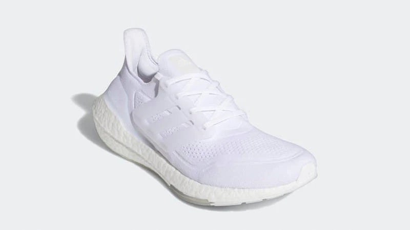 Кросівки унісекс Adidas Ultraboost 21 Cloud White (FY0379) — фото 3