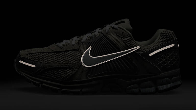 Кросівки чоловічі Nike Zoom Vomero 5 (FZ3653-104) — фото 6