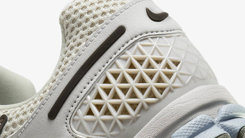 Кросівки чоловічі Nike Zoom Vomero 5 (FZ3653-104) — фото 8