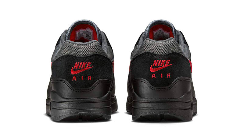 Кросівки чоловічі Nike Air Max 1 Essential Black (FZ5808-008) — фото 5