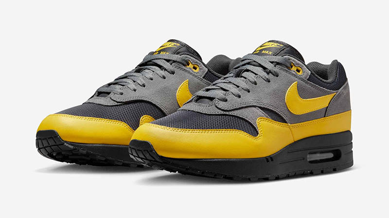Кросівки чоловічі Nike Air Max 1 Ess (FZ5808-014) — фото 3