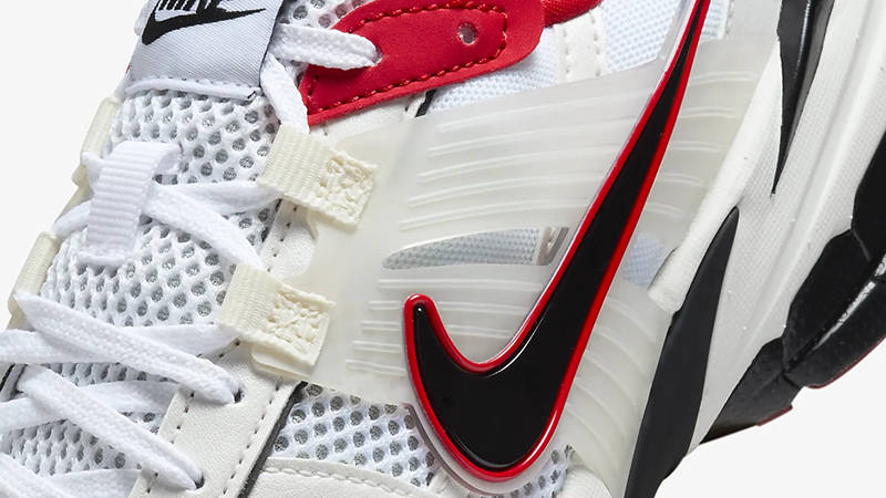 Кросівки для бігу жіночі Nike V2k Run White Red (HF0120-100) — фото 8