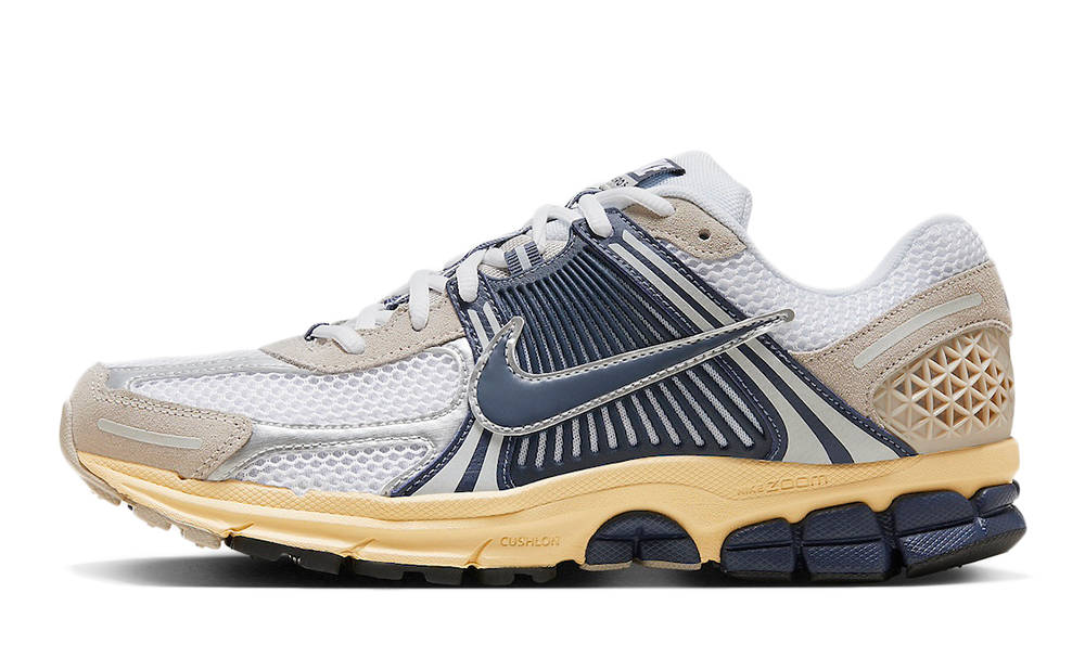 Кросівки чоловічі Nike Zoom Vomero 5 *Since 1972* "White / Thunder Blue / Cream Ii" (HF4259-100) — фото 1