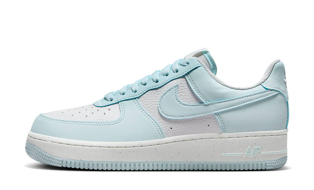 Кросівки жіночі Nike Air Force 1 Low 07 Next Nature (HF5385-400) — фото 1