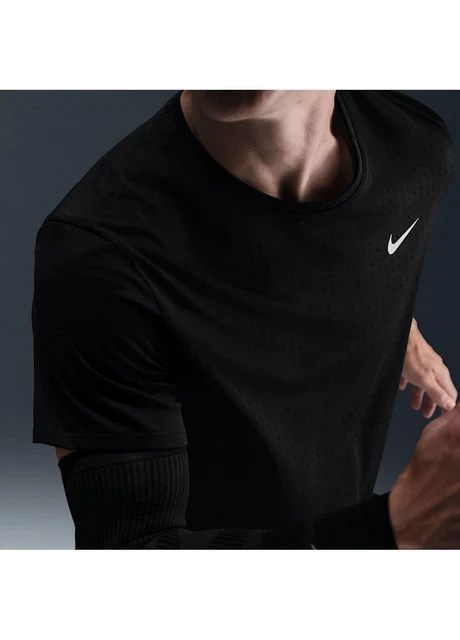 Футболка чоловіча Nike Miler Breathe Dri-Fit Short-Sleeve Running Top (HJ4181-010) — фото 5