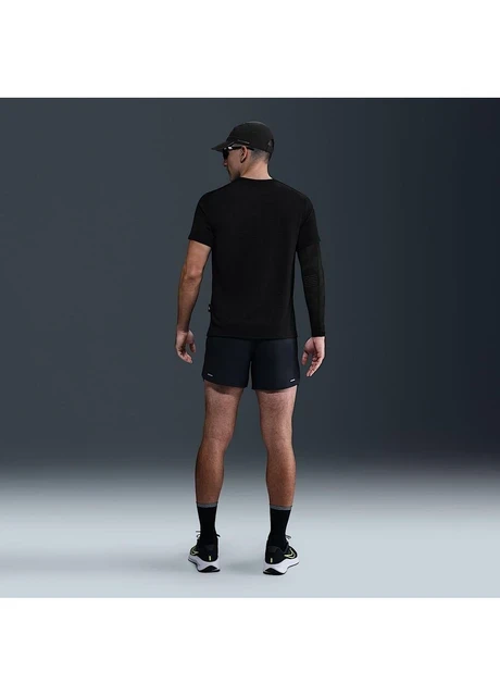 Футболка чоловіча Nike Miler Breathe Dri-Fit Short-Sleeve Running Top (HJ4181-010) — фото 6