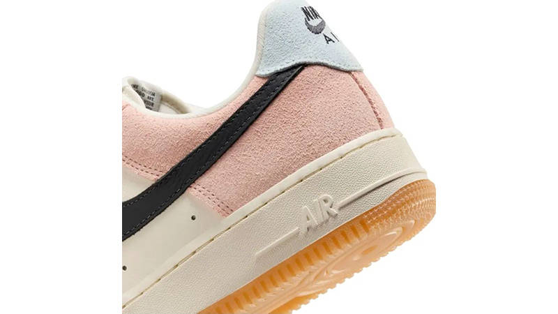 Кросівки жіночі Nike Wmns Air Force 1 07 (HJ7342-800) — фото 6