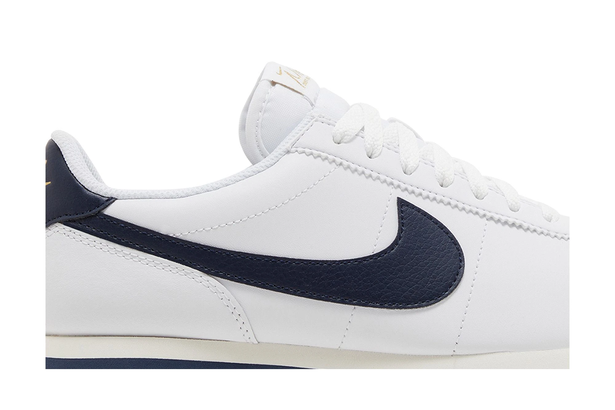 Кросівки жіночі Nike Cortez Leather (HJ9343-100) — фото 3