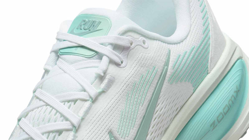 Кросівки жіночі Nike Vomero 18 (HM6804-106) — фото 6