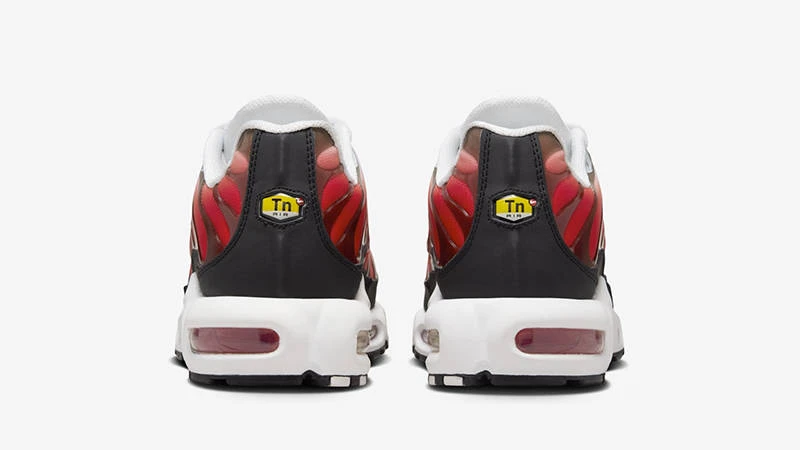 Кросівки чоловічі Nike Air Max Plus White/Red (HM9611-100) — фото 7