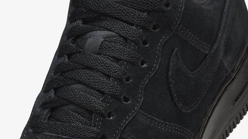 Кросівки жіночі Nike Wmns Air Force 1 'Triple Black Suede' — фото 6