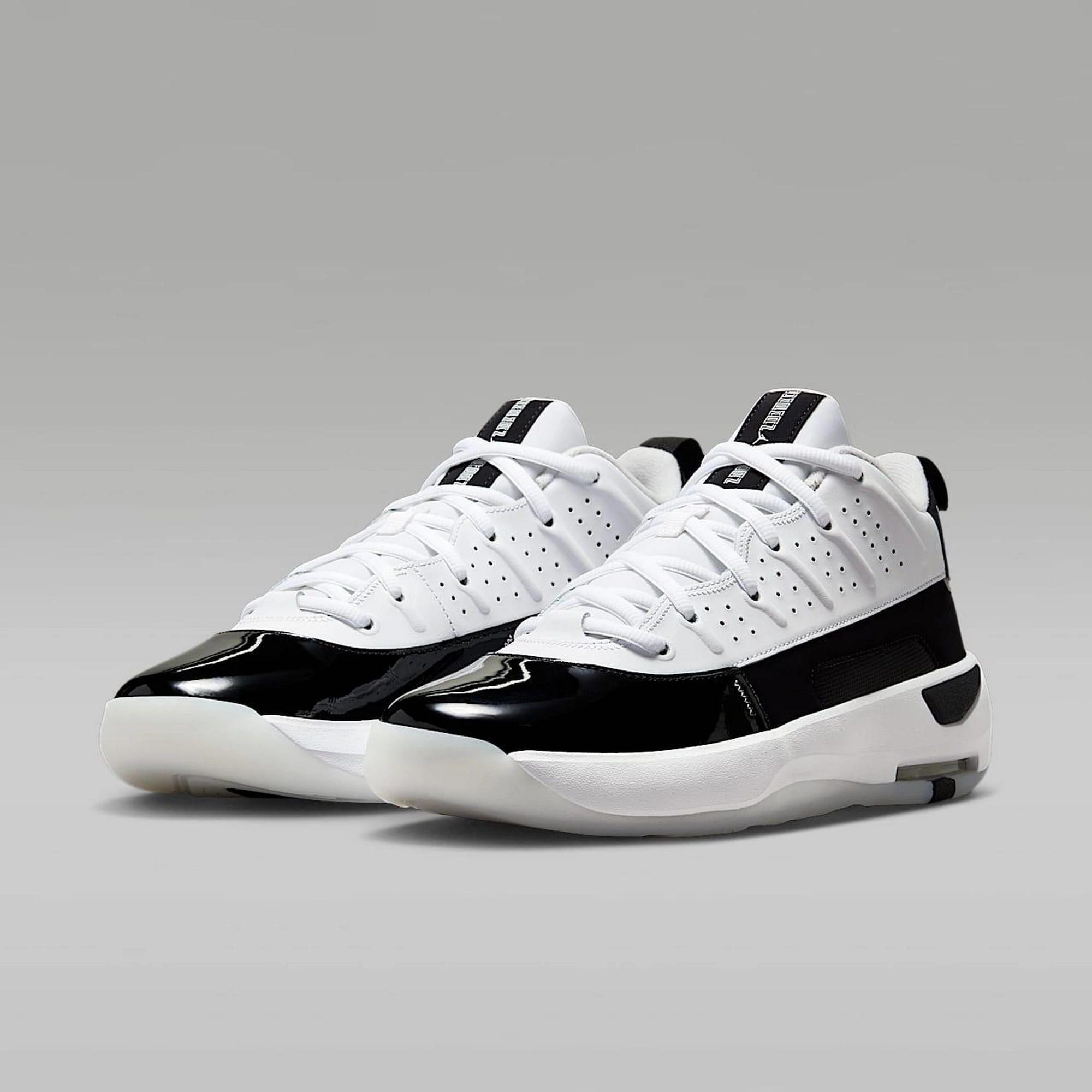 Кросівки чоловічі Jordan Max Aura 7 Black/White (HQ2091-100) — фото 3