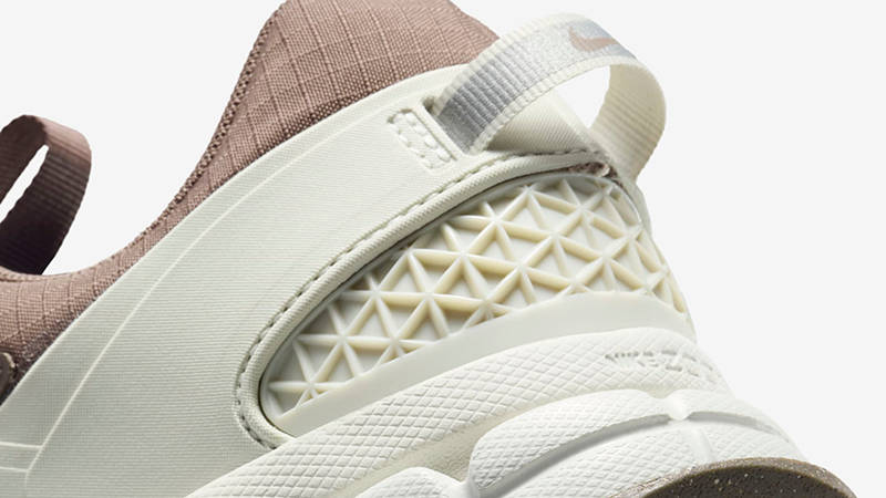 Кросівки жіночі Nike Zoom Vomero Roam (HQ2181-006) — фото 8
