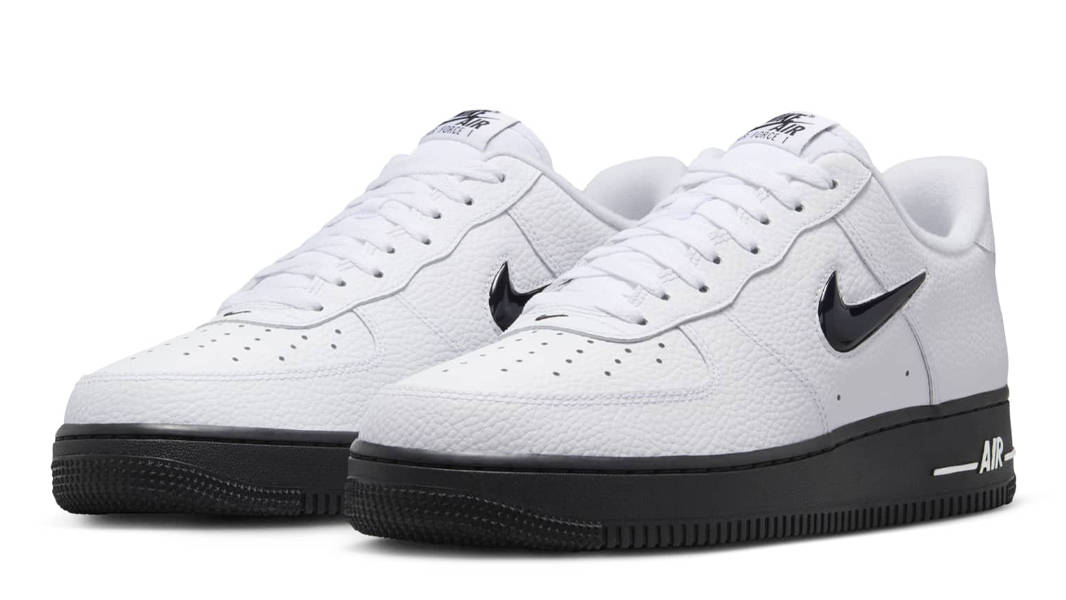 Кросівки унісекс Nike Air Force 1 07 (HQ3826-100) — фото 3