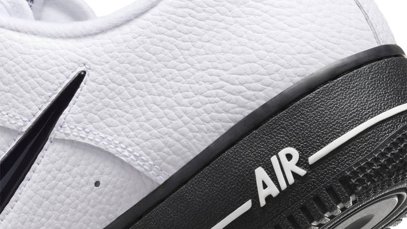 Кросівки унісекс Nike Air Force 1 07 (HQ3826-100) — фото 6