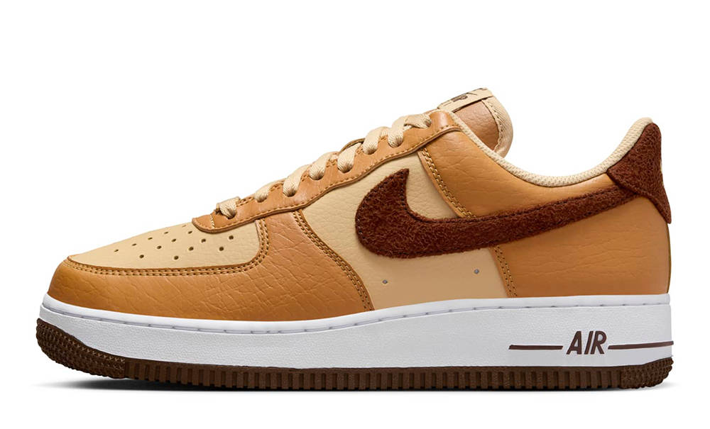 Кросівки жіночі Nike Sportswear Air Force 1 07 (HQ3905-200) — фото 1