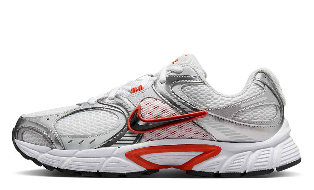 Nike Wmns V5 RNR 'White Black Picante Red' — фото 1