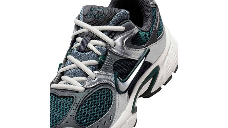 Кросівки жіночі Nike V5 Rnr (HQ7901-300) — фото 4
