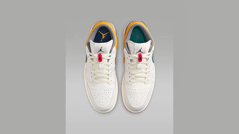 Кросівки Air Jordan 1 Retro Low OG SAIL/CASHMERE — фото 5