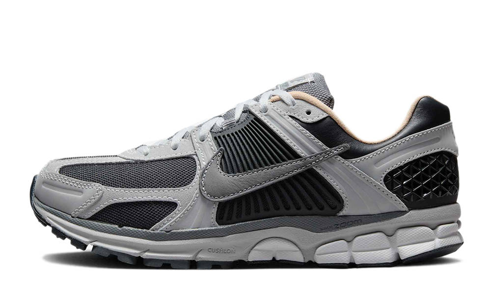 Кросівки чоловічі Nike Air Zoom Vomero 5 (HV5982-001) — фото 1