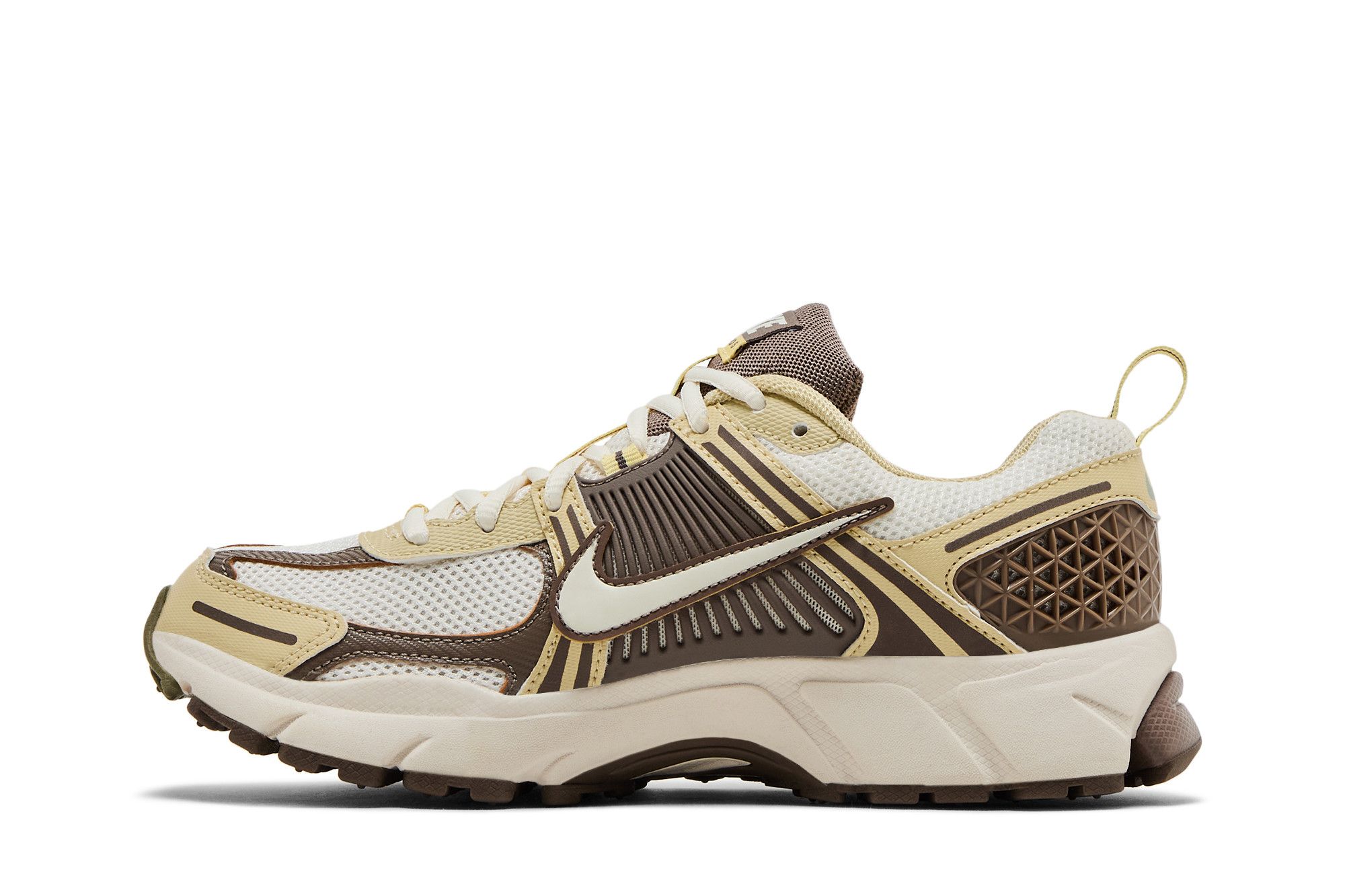 Кросівки жіночі Nike Vomero 5 GS 'Pale Ivory Mink Brown' — фото 5